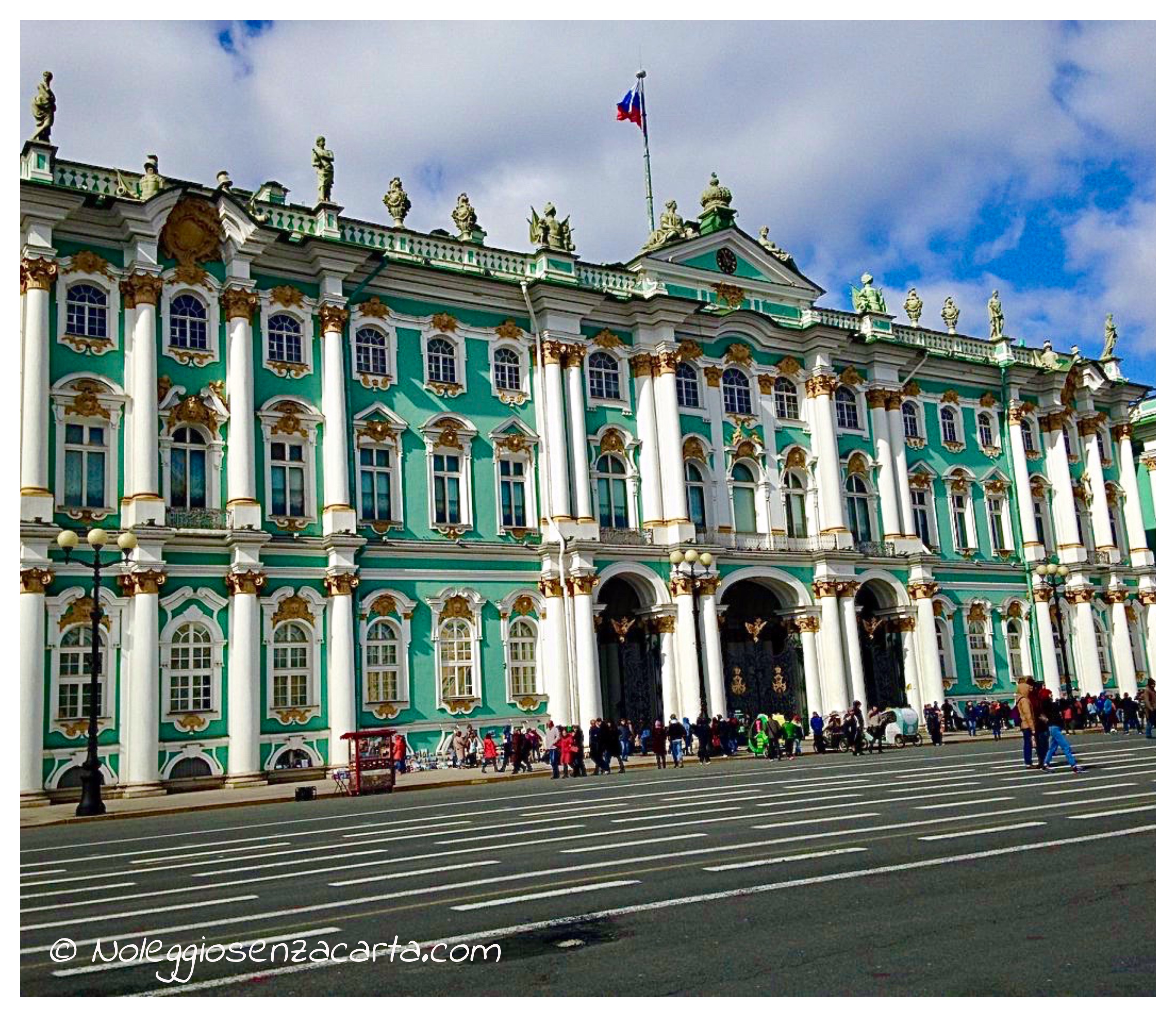 Noleggiare auto senza carta di credito in Russia